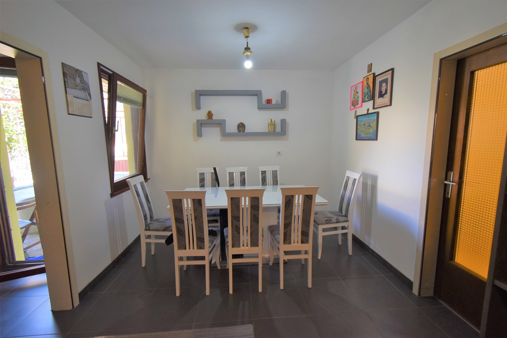 Haus mit zwei Schlafzimmern in Kotor